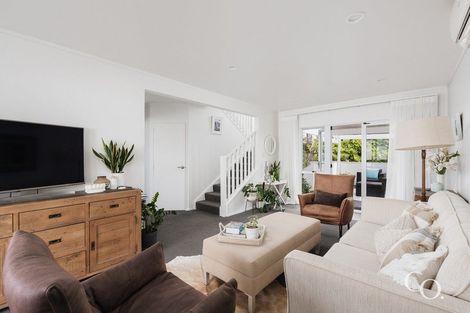 Photo of property in 229a Papamoa Beach Road, Papamoa Beach, Papamoa, 3118