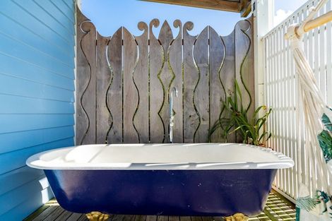 Photo of property in 8 Daphne Place, Mangawhai, 0505