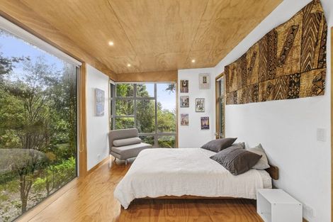 Photo of property in 35 Totara Avenue, Collingwood, 7073