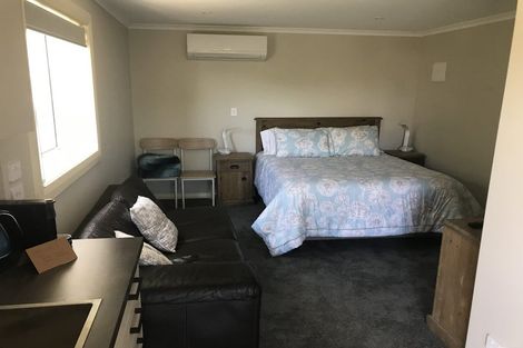 Photo of property in 2/33 Matai Road, Hataitai, Wellington, 6021