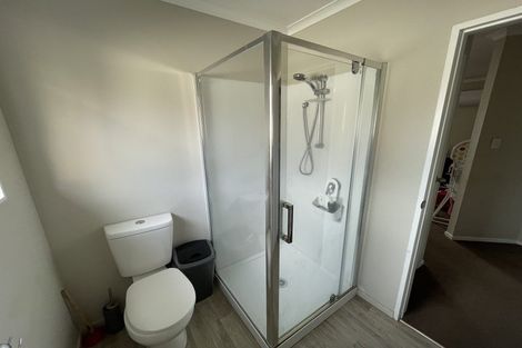 Photo of property in 35 Earlsworth Road, Mangere East, Auckland, 2024