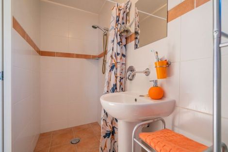 Photo of property in 13 Cook Drive, Whitianga, 3510