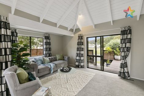 Photo of property in 60 Guthrie Street, Waterloo, Lower Hutt, 5011