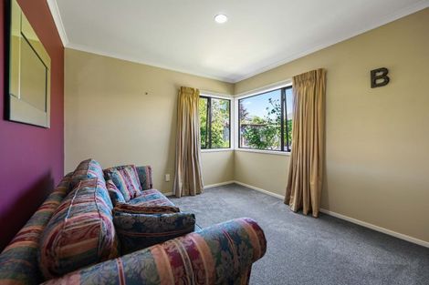 Photo of property in 38 Fendalton Drive, Rototuna, Hamilton, 3210