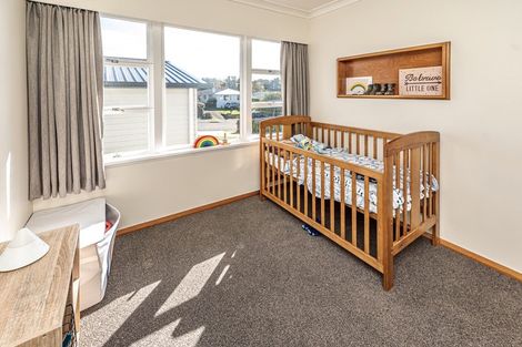 Photo of property in 6 Glenn Street, Castlecliff, Whanganui, 4501