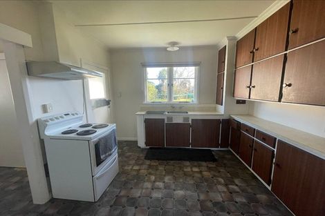 Photo of property in 37 Caffray Avenue, Aramoho, Whanganui, 4500