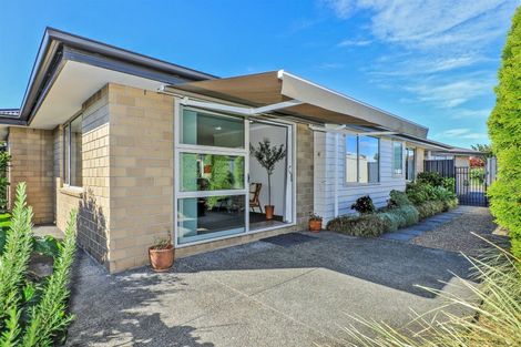 Photo of property in 2a Goddard Lane, Havelock North, 4130