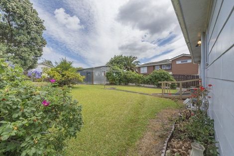 Photo of property in 11 Starling Place, Ranui, Auckland, 0612