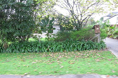 Photo of property in 26 Tauhinu Road, Greenhithe, Auckland, 0632