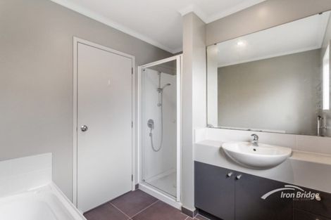 Photo of property in 9 Vicente Place, Oteha, Auckland, 0632