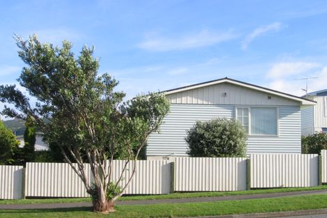 Photo of property in 21 Taieri Crescent, Kelson, Lower Hutt, 5010