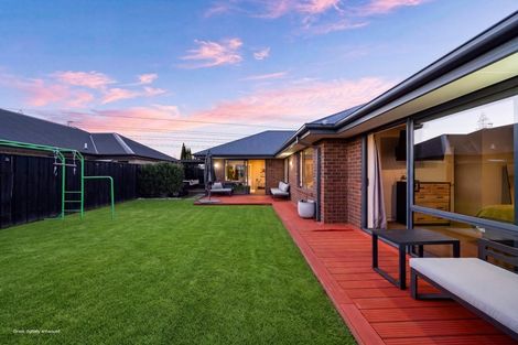 Photo of property in 37 Parklea Avenue, Halswell, Christchurch, 8025