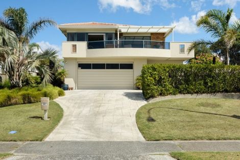 Photo of property in 994 Papamoa Beach Road, Papamoa Beach, Papamoa, 3118