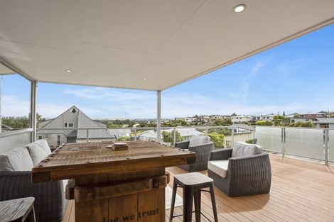 Photo of property in 3 Aotea Crescent, Gore, 9710