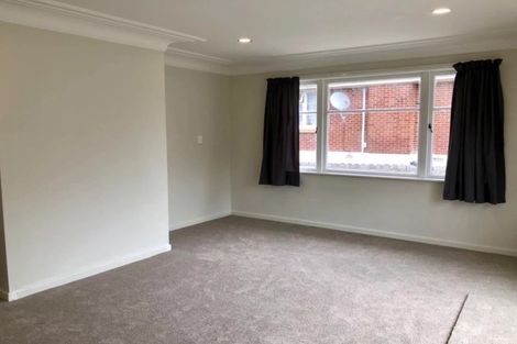 Photo of property in 55 Archibald Road, Kelston, Auckland, 0602