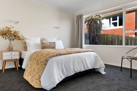 Photo of property in 31 Jeffery Street, Andersons Bay, Dunedin, 9013