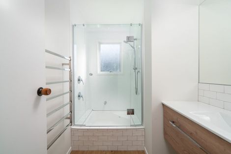 Photo of property in 38 Oregon Drive, Rainbow Point, Taupo, 3330