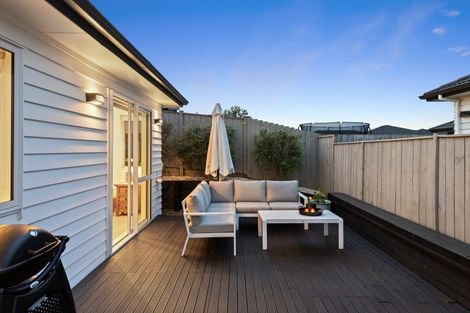 Photo of property in 10 Hemopo Street, Pukekohe, 2120