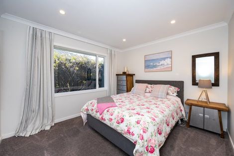 Photo of property in 7d Whakatomo Place, Havelock North, 4130