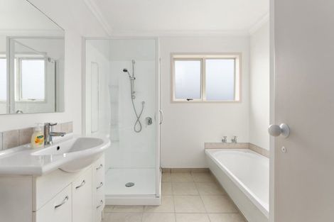 Photo of property in 79 Bay View Road, South Dunedin, Dunedin, 9012