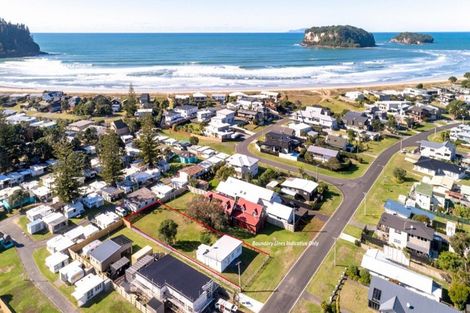 Photo of property in 114 Beverley Terrace, Whangamata, 3620