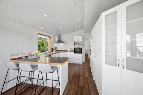 Photo of property in 2c Braemar Road, Rothesay Bay, Auckland, 0630