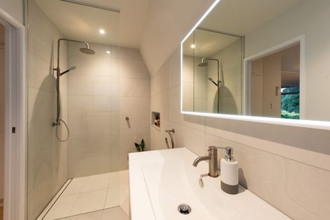 Photo of property in 12 Moana Avenue, Paihia, 0200