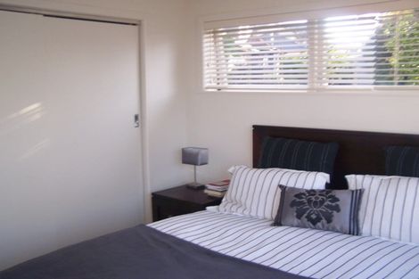 Photo of property in 7 Seymour Road, Mellons Bay, Auckland, 2014