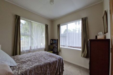 Photo of property in 1/34 Walton Street, Red Beach, 0932