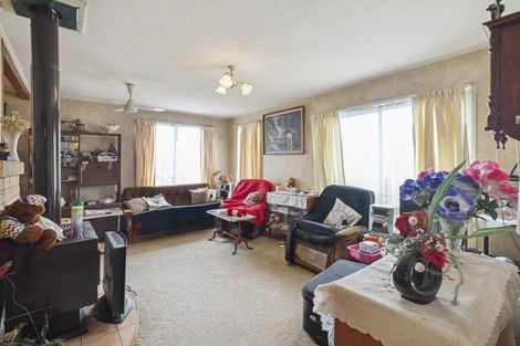Photo of property in 11 Starling Place, Ranui, Auckland, 0612
