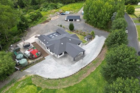 Photo of property in 12 Judge Richardson Drive, Opaheke, Papakura, 2584