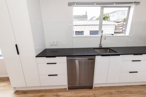 Photo of property in 8 Abilene Crescent, Churton Park, Wellington, 6037