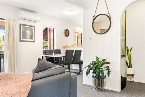 Photo of property in 2/6 Sturm Avenue, Massey, Auckland, 0614
