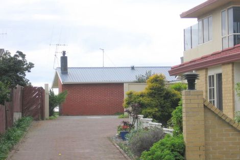 Photo of property in 11 Oceanbeach Road, Mount Maunganui, 3116