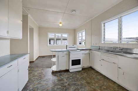 Photo of property in 78 Waihi Road, Hawera, 4610