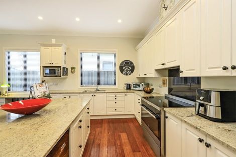 Photo of property in 16 Hunter Drive, Awatoto, Napier, 4110