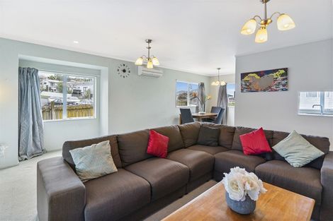 Photo of property in 41 Loughanure Place, Massey, Auckland, 0614