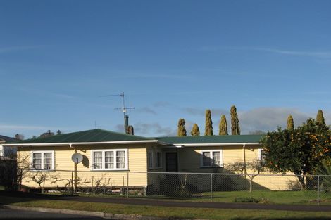 Photo of property in 24 Bretton Terrace, Hillcrest, Hamilton, 3216