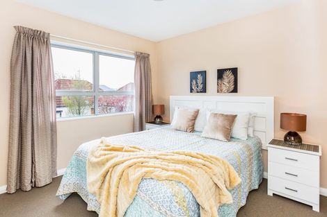 Photo of property in 8c Broadbent Street, Riccarton, Christchurch, 8041