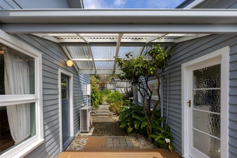 Photo of property in 8 Percy Street, Akaroa, 7520