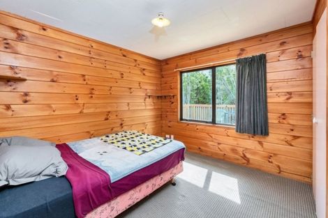 Photo of property in 10a Halberg Street, Glenfield, Auckland, 0629