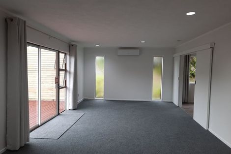 Photo of property in 4 Capricorn Place, Browns Bay, Auckland, 0630