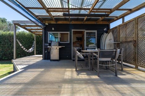 Photo of property in 33a Uenuku Avenue, Raglan, 3225