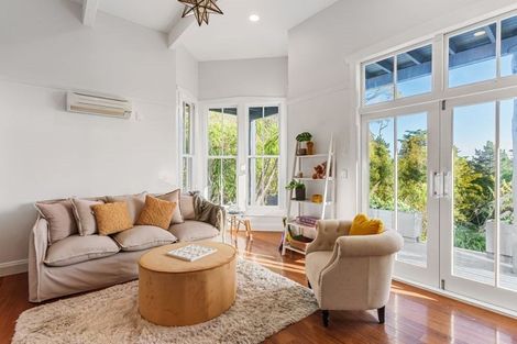 Photo of property in 467 Redoubt Road, Totara Park, Auckland, 2019