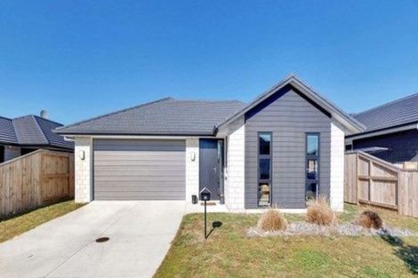 Photo of property in 38 Te Kio Crescent, Papamoa Beach, Papamoa, 3118
