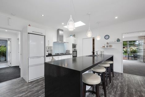 Photo of property in 8 Nursery Lane, Kinloch, Taupo, 3377