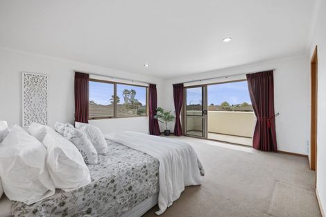 Photo of property in 5 Shire Place, Papamoa Beach, Papamoa, 3118