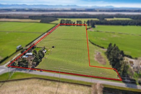 Photo of property in 1908 Old West Coast Road, Kirwee, Christchurch, 7671