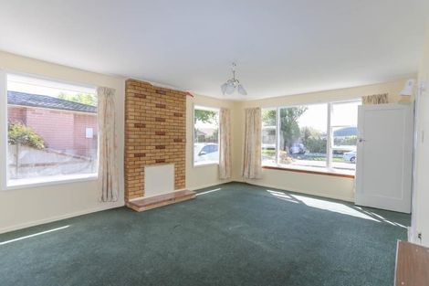 Photo of property in 8 Lochee Road, Upper Riccarton, Christchurch, 8041