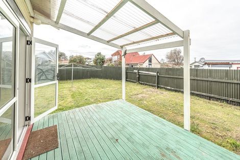 Photo of property in 184 Cornfoot Street, Castlecliff, Whanganui, 4501